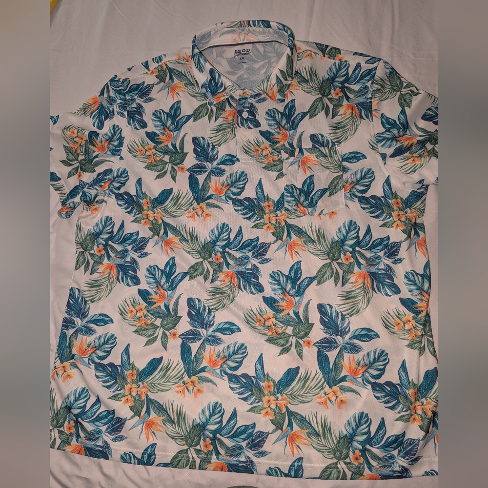 Izod Saltwater Men's XXL Floral Print Button‎ Up Short Sleeve Shirt With Pocket